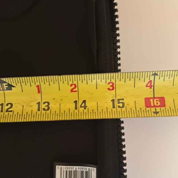 Thule - Gauntlet 4 Attaché Briefcase. - Picture 6 of 8